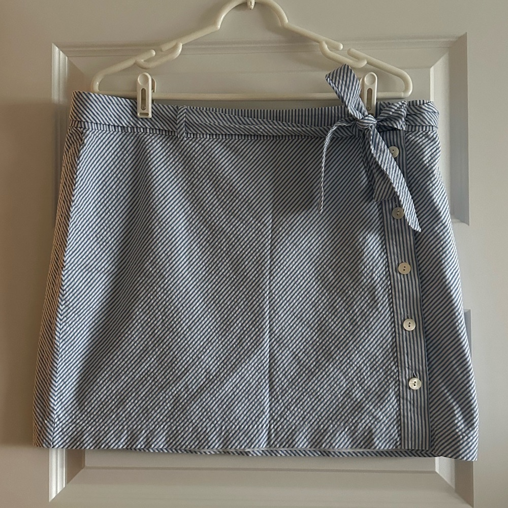 Vineyard Vines Blue Seersucker Skirt